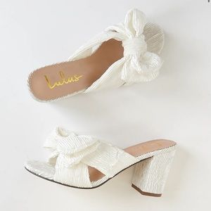 Lulus white knotted slide heel